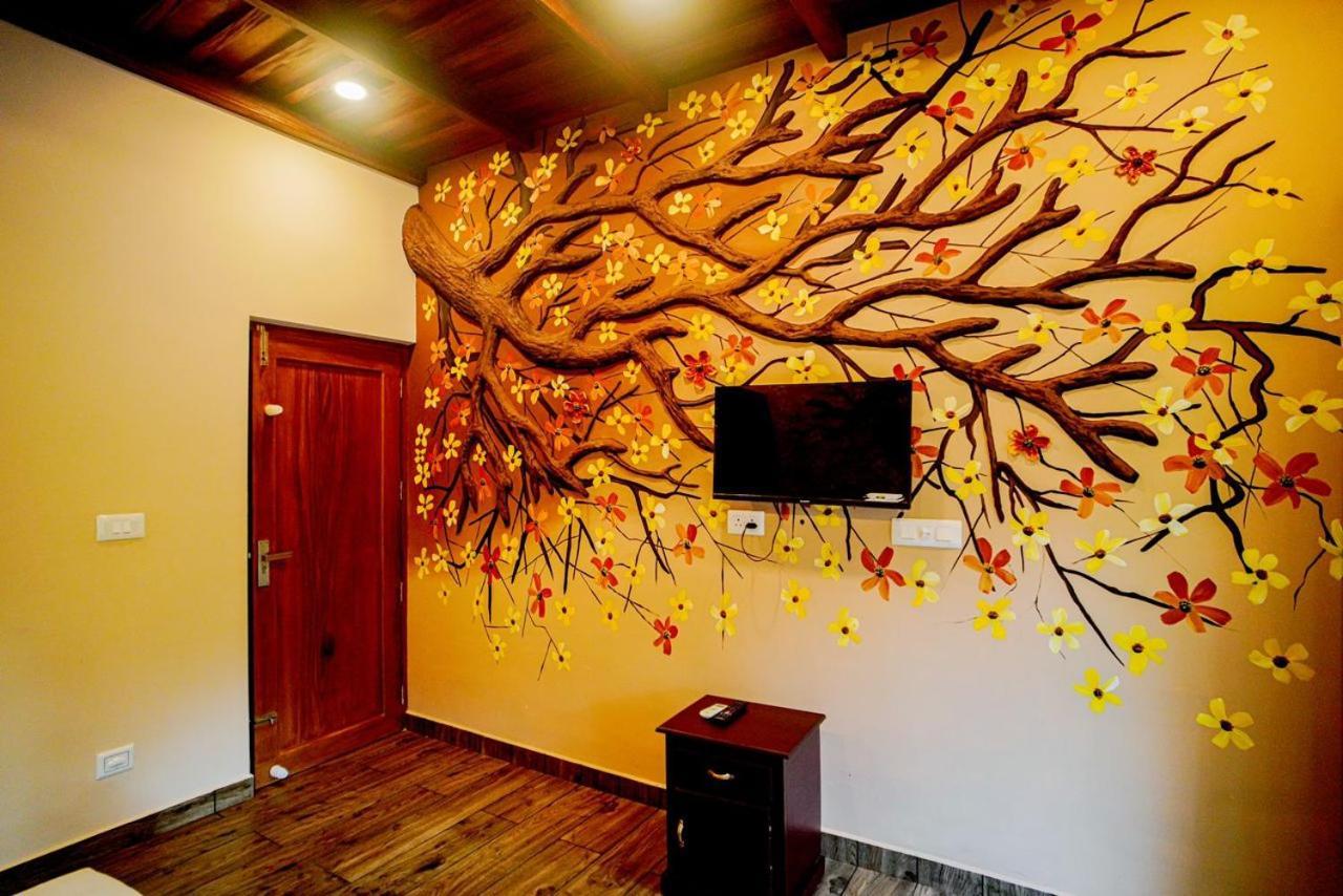 Falcon Riverview Resorts Kuttampuzha Kültér fotó