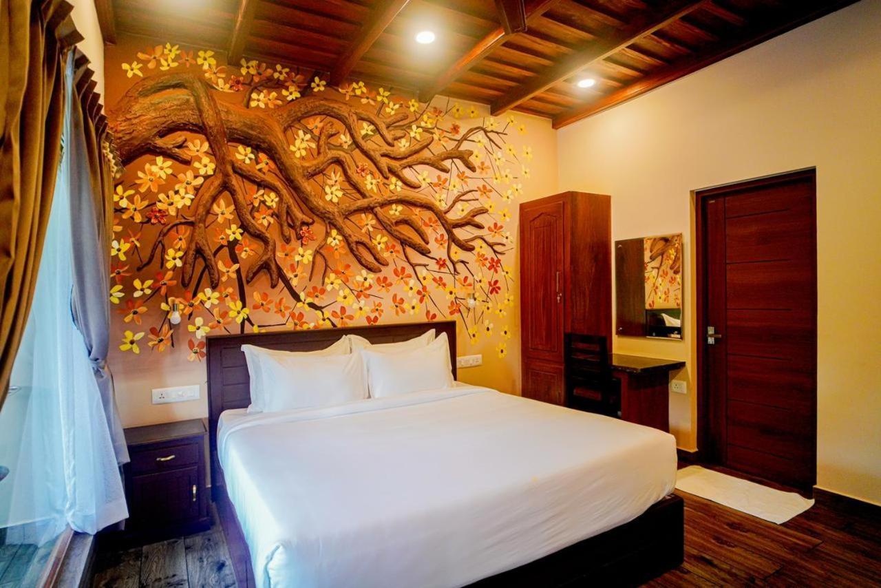 Falcon Riverview Resorts Kuttampuzha Kültér fotó