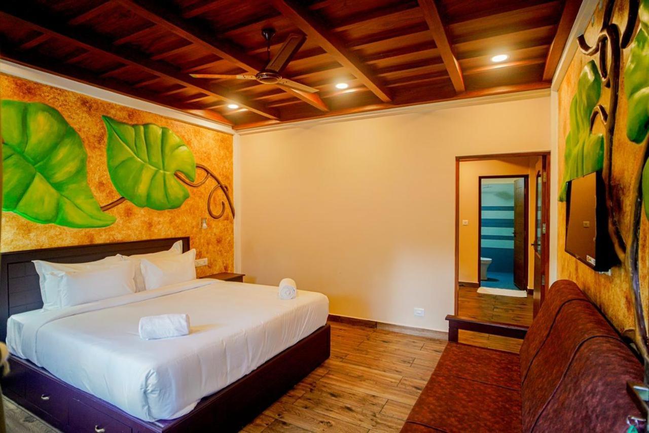 Falcon Riverview Resorts Kuttampuzha Kültér fotó