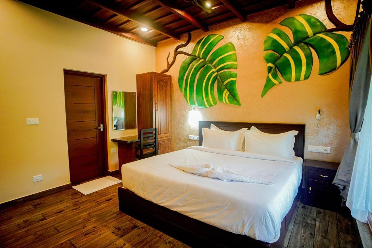 Falcon Riverview Resorts Kuttampuzha Kültér fotó